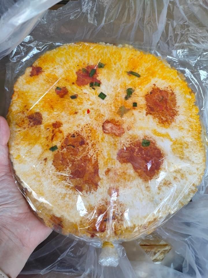 Bánh ép khô Huế