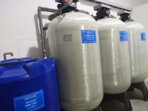 he-thong-xu-ly-nuoc-va-tai-sinh-hat-nhua-trao-doi-ion